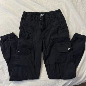 LIKE NEW Garage Cargo Pants